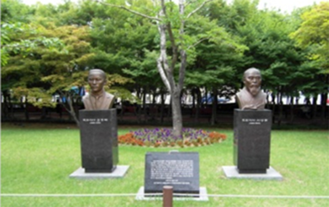 Busts of Kim Gwang-je and Seo Sang-don